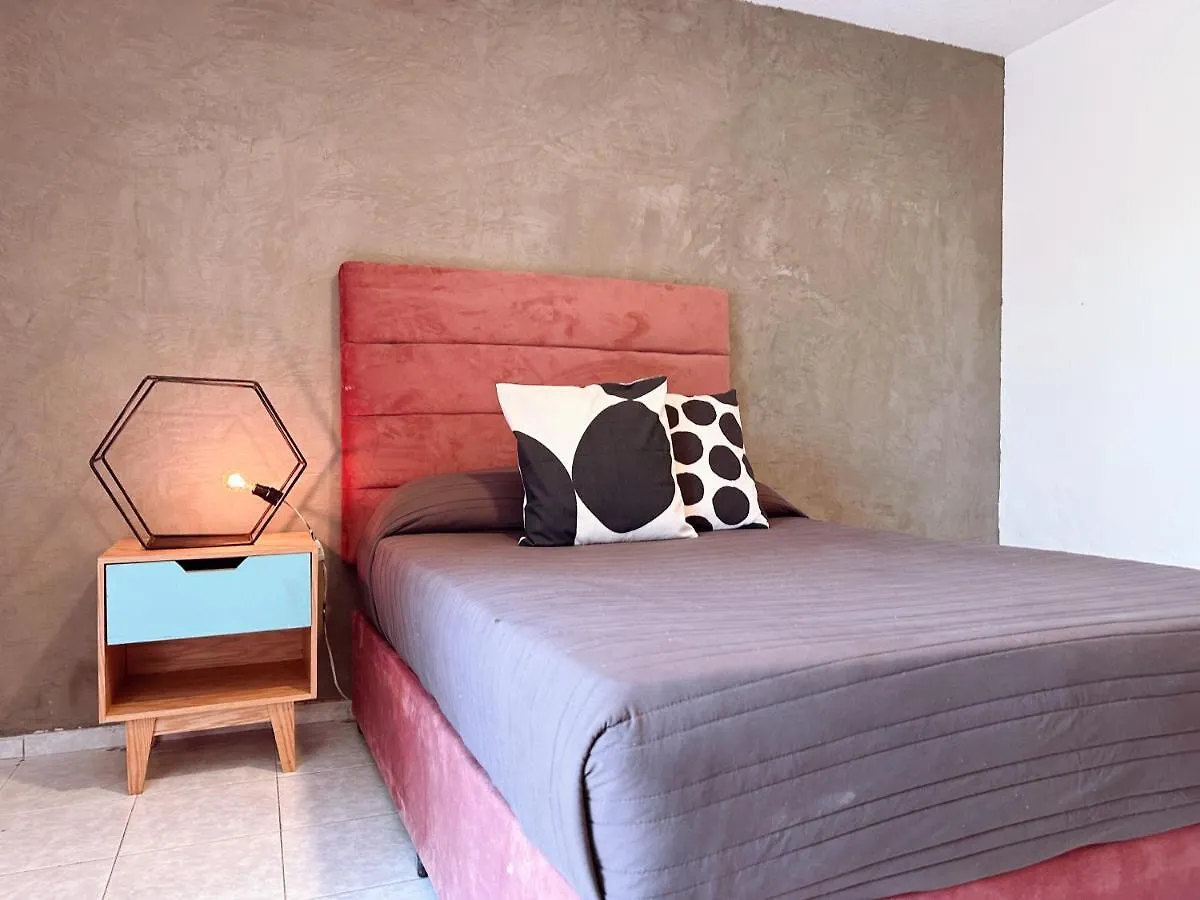 Tatil Evi House Hotel Stadium Guadalajara Meksika